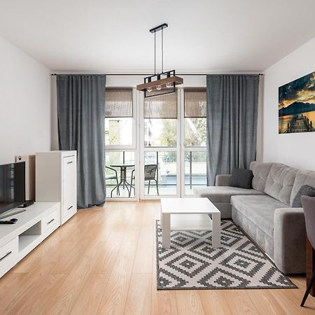 Aleja Krakowska Comfy Apartment Варшава Экстерьер фото