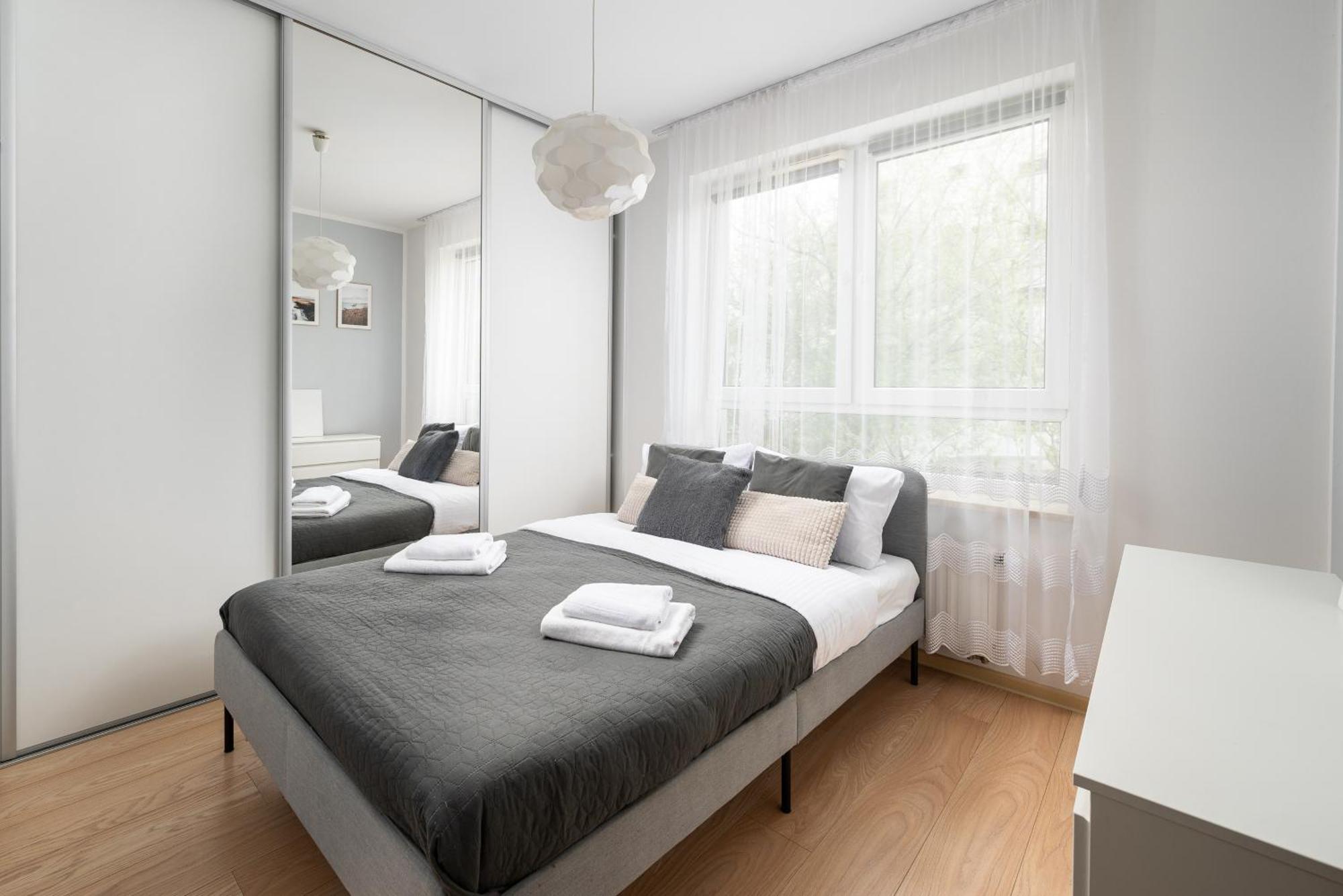 Aleja Krakowska Comfy Apartment Варшава Экстерьер фото